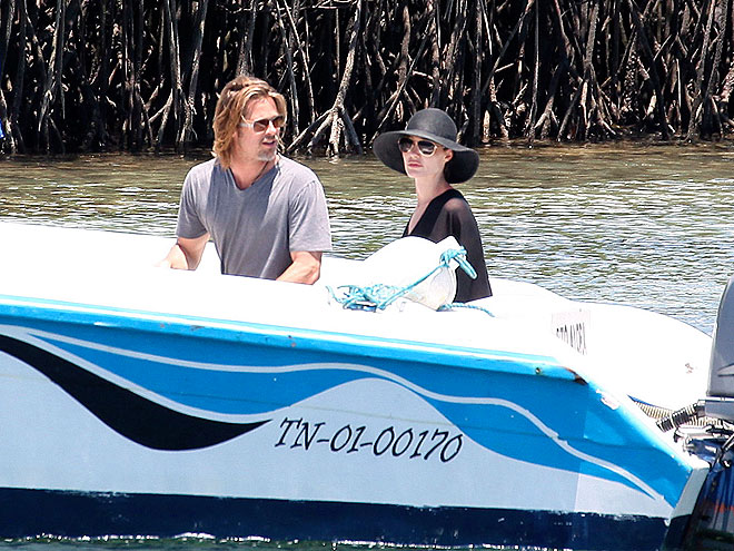 THE SAME BOAT
photo | Angelina Jolie, Brad Pitt