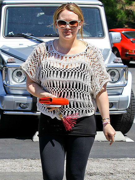 SHADY LADY
 photo | Hilary Duff