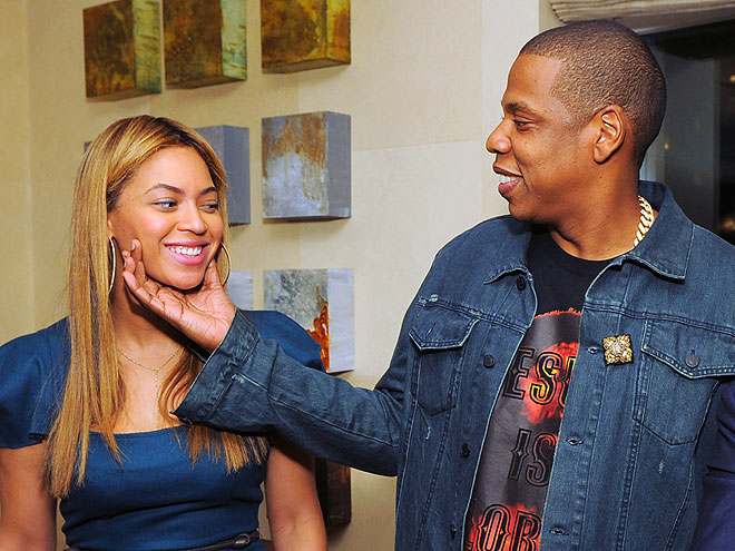 ABOUT FACE
 photo | Beyonce Knowles