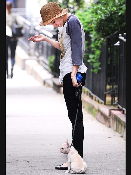 WHERE TO NOW?
 photo | Ashlee Simpson