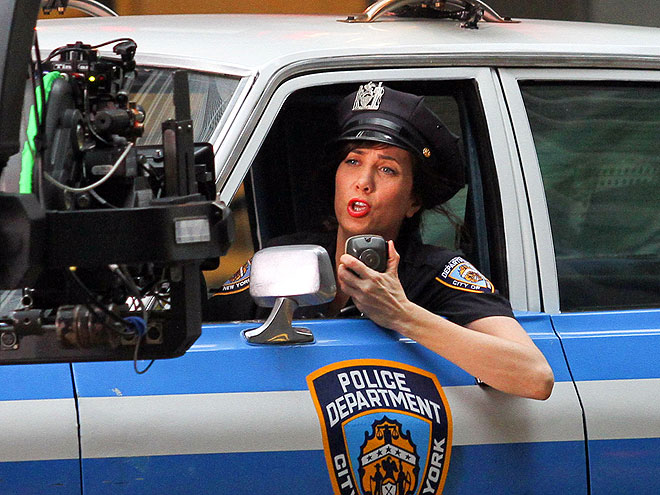 AN ARRESTING MOMENT photo | Kristen Wiig