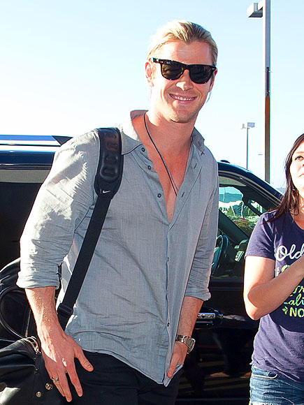 FLYING SOLO photo | Chris Hemsworth