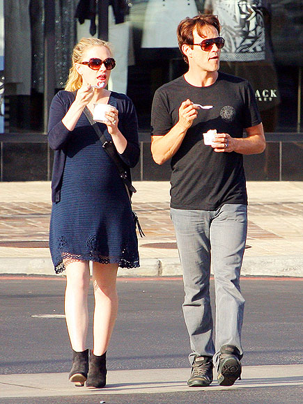 ICE, ICE, BABY
 photo | Anna Paquin