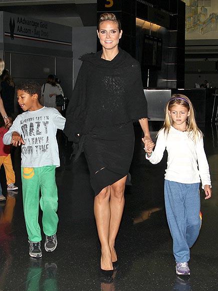 FOLLOW THE LEADER photo | Heidi Klum
