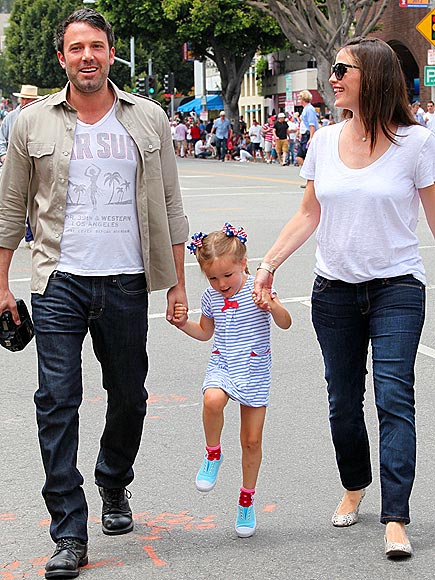 TIME TO CELEBRATE! photo | Ben Affleck, Jennifer Garner
