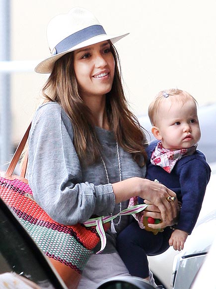 TWO CUTE! photo | Jessica Alba