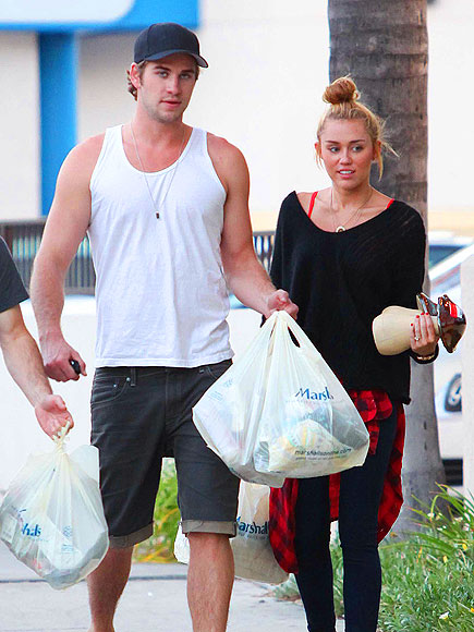 PENNY SAVER photo | Liam Hemsworth, Miley Cyrus