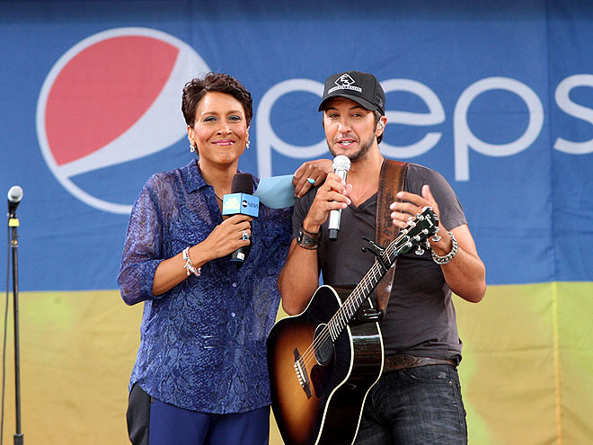 MARK HIS WORDS photo | Luke Bryan, Robin Roberts