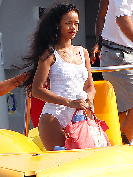 SMOOTH SAILING photo | Rihanna