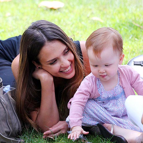 PARK & PLAY photo | Jessica Alba