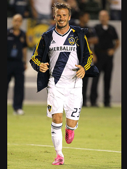 TICKLED PINK photo | David Beckham
