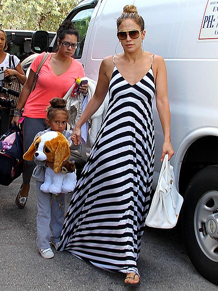 BUN HEADS photo | Jennifer Lopez