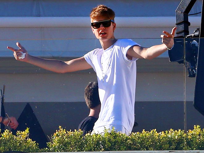 X-CELLENT JOB photo | Justin Bieber