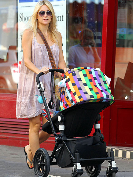 BABY STEPS photo | Kate Hudson