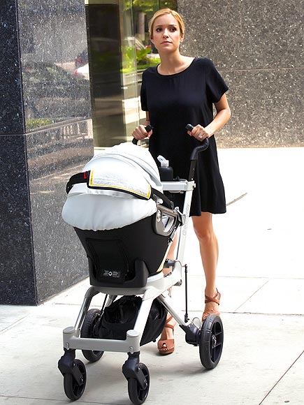 PASS AND CARRY photo | Kristin Cavallari