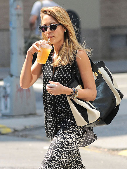 BIG GULP photo | Jessica Alba