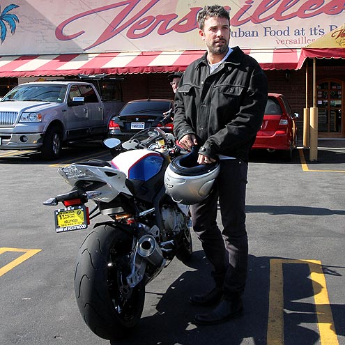 VROOM SERVICE photo | Ben Affleck