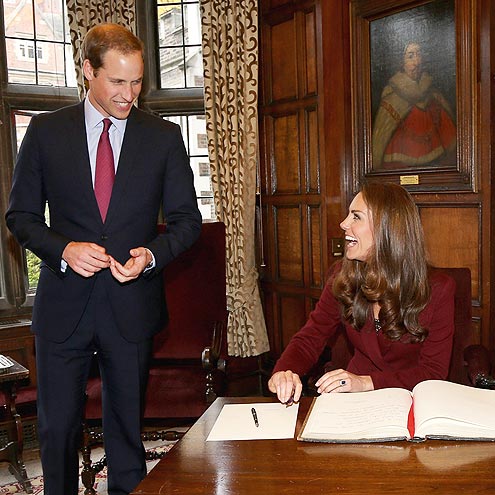A GOOD SIGN photo | Kate Middleton, Prince William