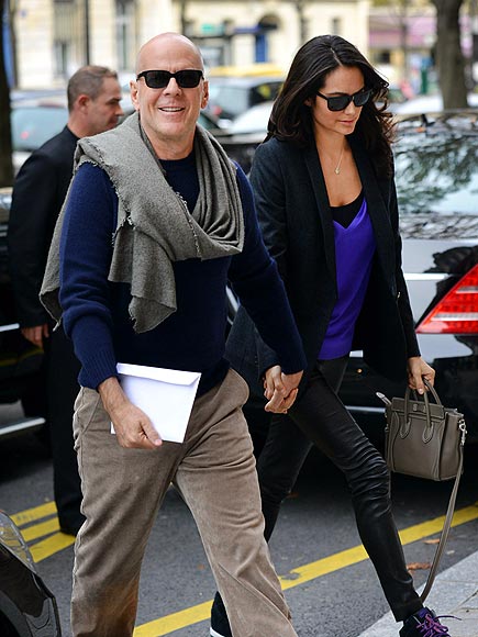 STEP UP photo | Bruce Willis
