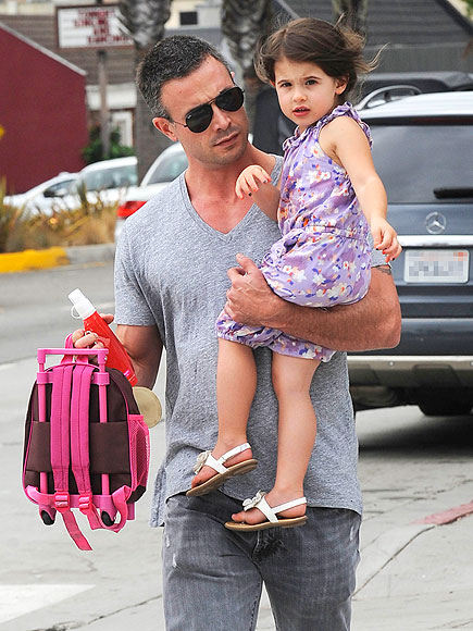 Freddie Prinze Jr And Daughter Charlotte