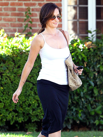 STEP TO IT photo | Minka Kelly