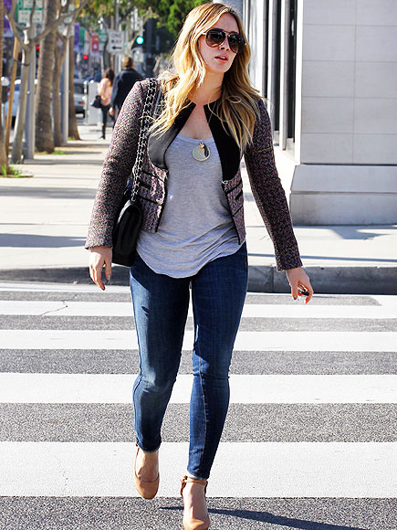 CROSSING OVER photo | Hilary Duff
