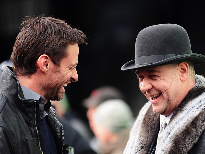 SEE & BE SCENE photo | Hugh Jackman, Russell Crowe