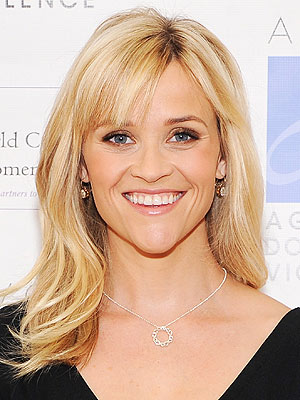 Reese Witherspoon Avon Necklace