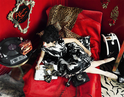 ALice + Olivia