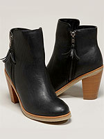 American Eagle booties