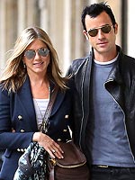 Cooler Together: Jen & Justin's Coordinating Style | Jennifer Aniston, Justin Theroux