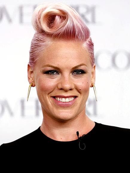 HAIR ROLLS photo | Pink