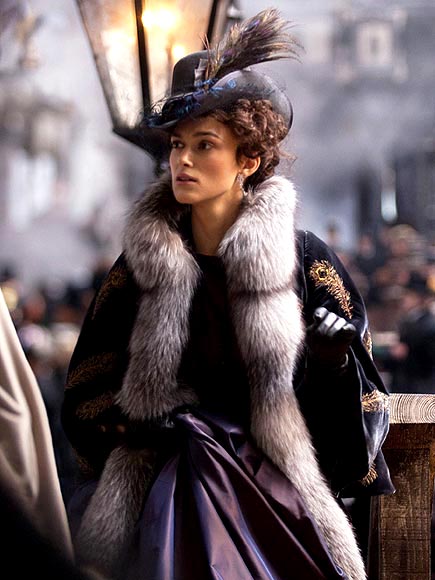 SETTING THE SCENE photo | Keira Knightley