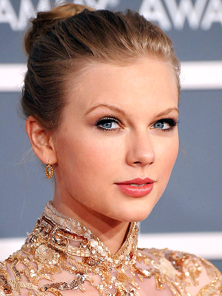 TAYLOR SWIFT photo | Taylor Swift