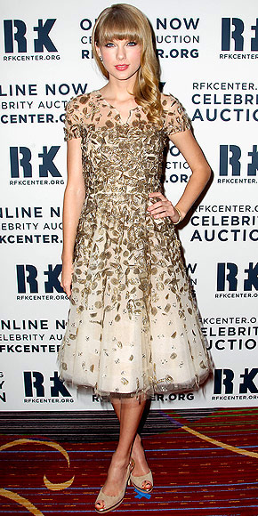 TAYLOR SWIFT photo | Taylor Swift