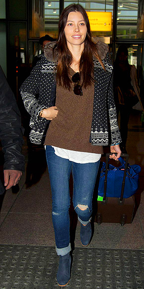 JESSICA BIEL'S COAT photo | Jessica Biel