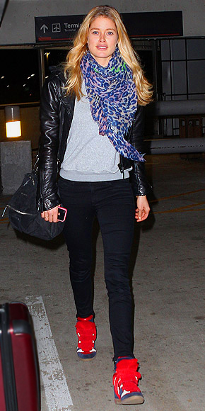 DOUTZEN KROES'S SNEAKERS photo | Doutzen Kroes