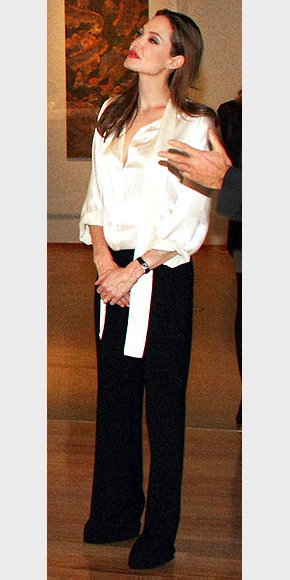 ANGELINA JOLIE'S BLOUSE photo | Angelina Jolie