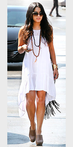 VANESSA HUDGENS'S DRESS photo | Vanessa Hudgens
