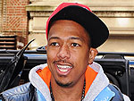 Off-Duty Hollywood: Nick Cannon Gives the Thumbs Up
