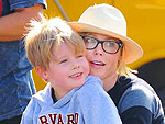 Julie Bowen Takes a Family Trip to the Farmers' Market | Julie Bowen