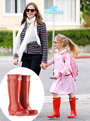 Violet Affleck Hunter Red Boots Found