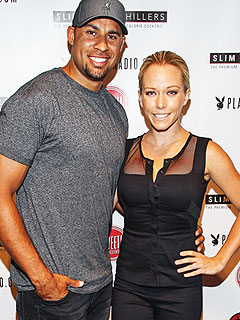 Kendra Wilkinson Pregnant Second Child