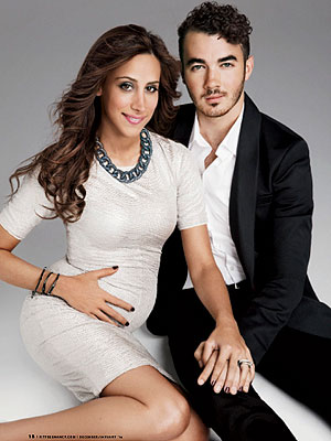 kevin jonas y danielle que datangue