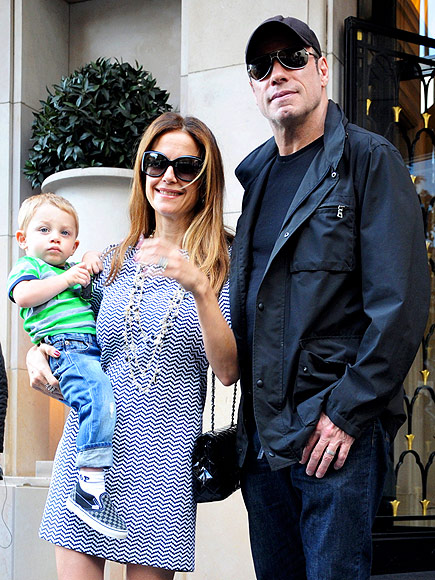 KELLY PRESTON photo | Kelly Preston