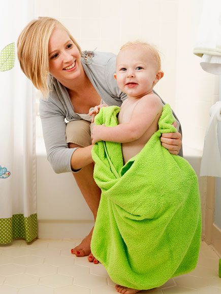 5 Ways to Keep Your Baby's Skin Soft This Winter
