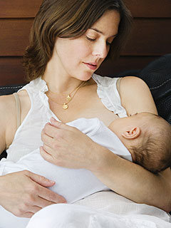 Amanda Cole's Breastfeeding Tips Yummy Mummy