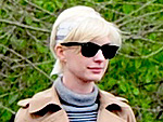 Anne Hathaway & Her New 'Do Weather a Brooklyn Storm | Anne Hathaway