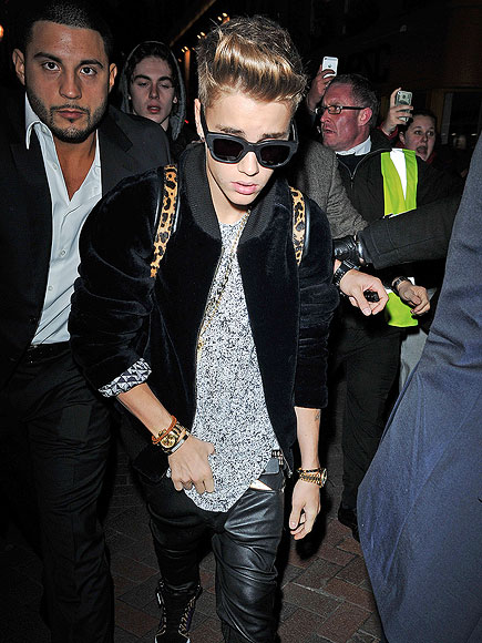 1. (Un)happy Birthday to Me photo | Justin Bieber