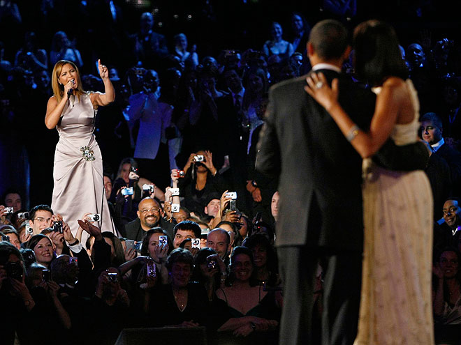 BARACK OBAMA '08: BEYONCÉ photo | Barack Obama, Beyonce Knowles, Michelle Obama